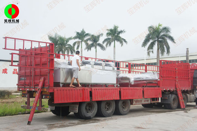 The virgin fruit cleaning and air-drying grading line was successfully completed and shipped 1