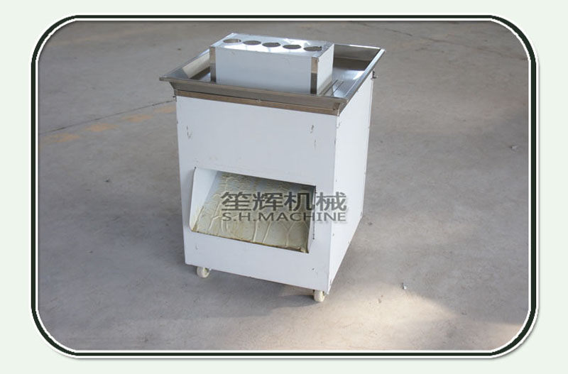 commercial meat slicer