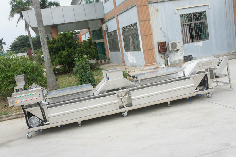 Large washing machine helps you solve big troubles 1