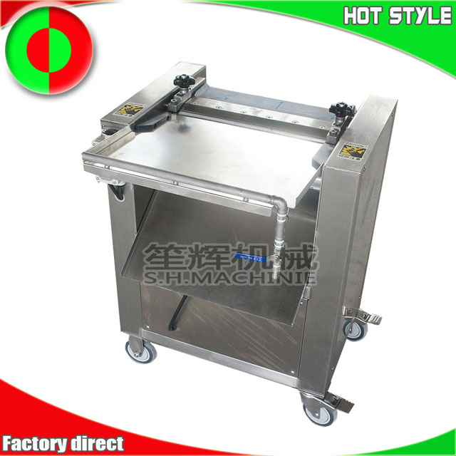 Automatic fish skinner machine