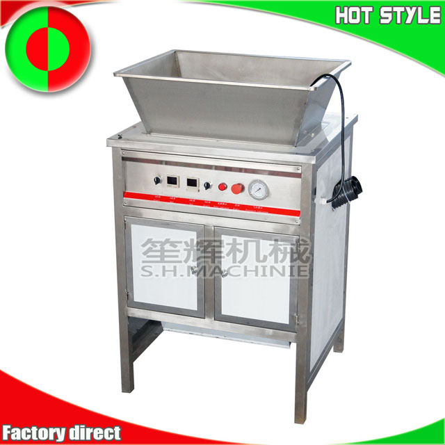 Automatic garlic peeler separating machine