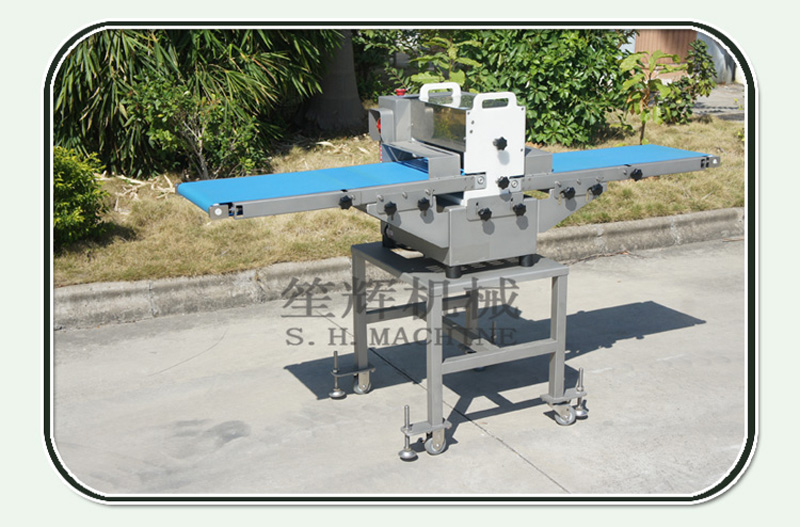 fish cutter with conveyor