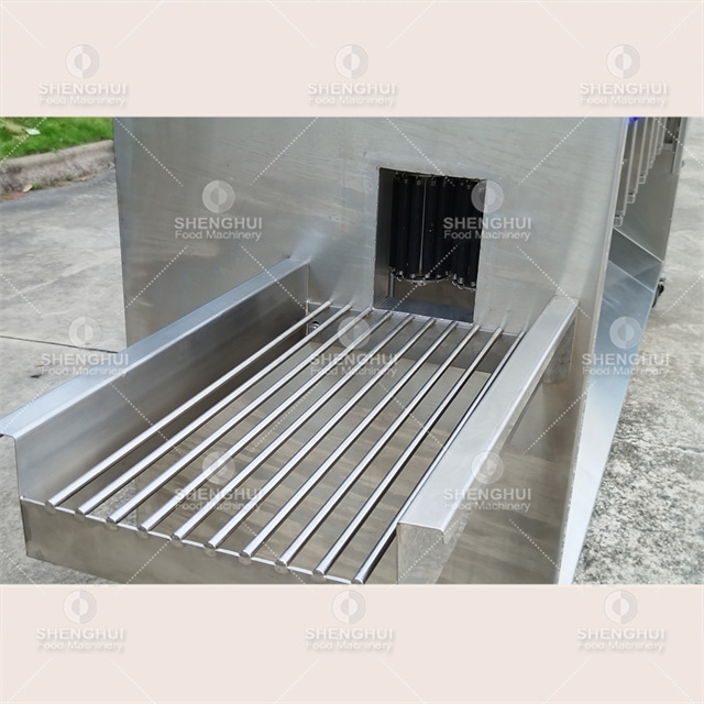 Commercial lettuce peeler long eggplant peeling equipment yam peeler kitchen food equipment lettuce peeling machine 