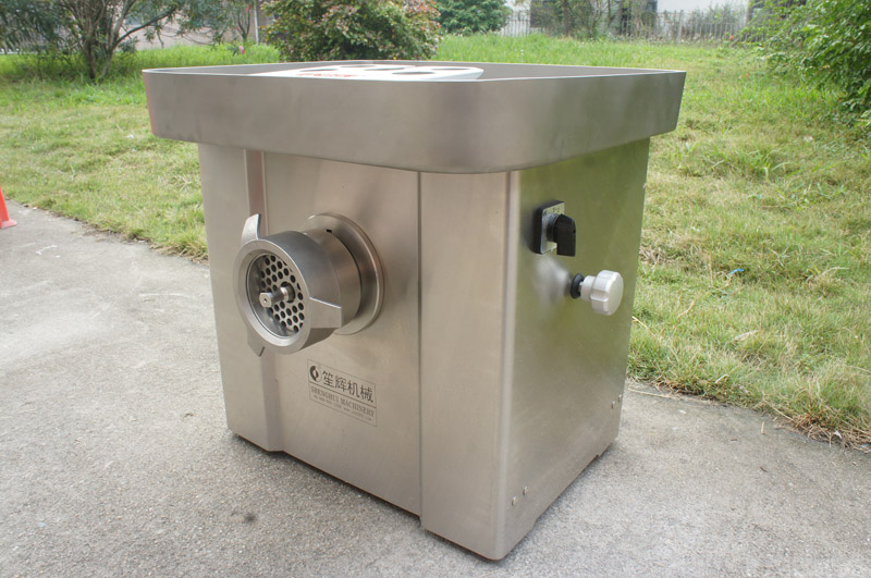 Where can the meat grinder be used?