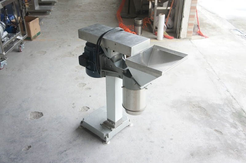 electric onion chopper