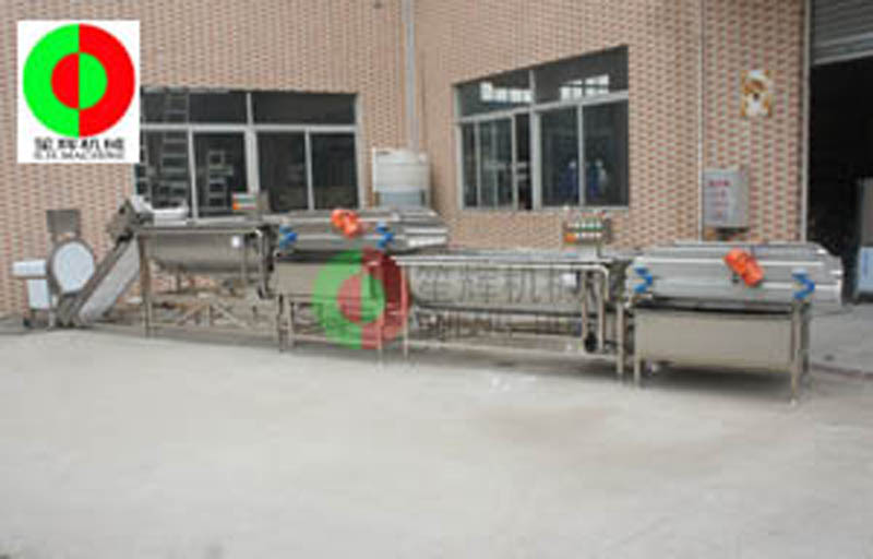 The role of fruit and vegetable washing machine in the processing of clean vegetables