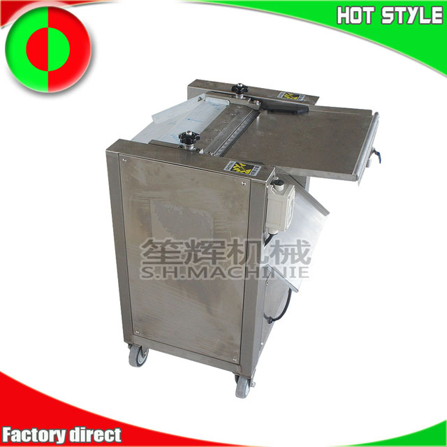 Fish skinning machine