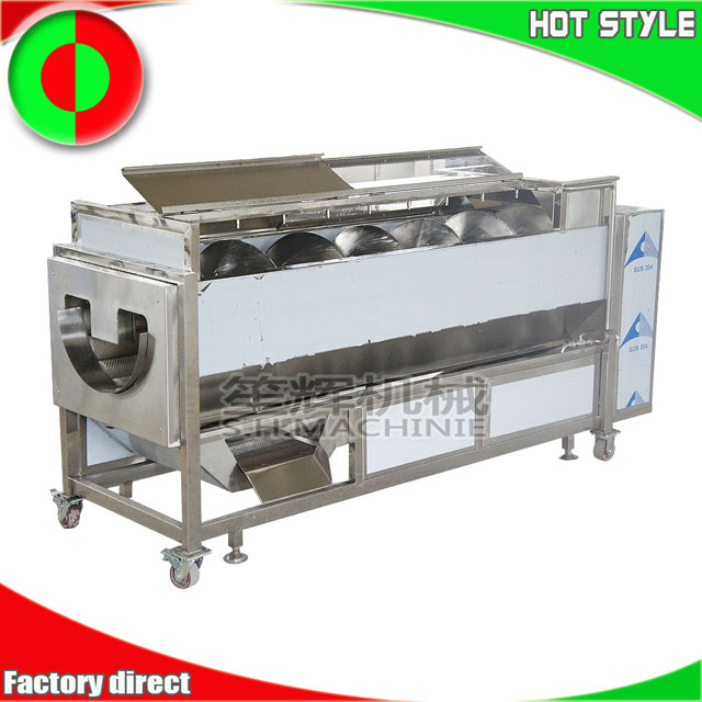 Large scale production line for peeling, cutting and cleaning vegetables and fruits